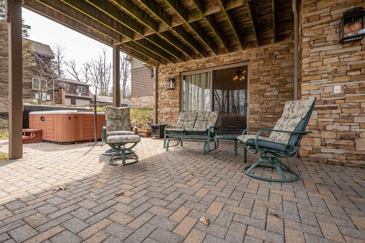The Rusty Nail Villa McHenry Exterior foto