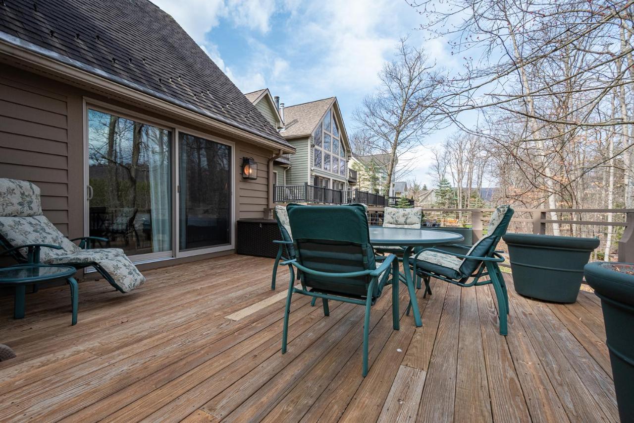 The Rusty Nail Villa McHenry Exterior foto